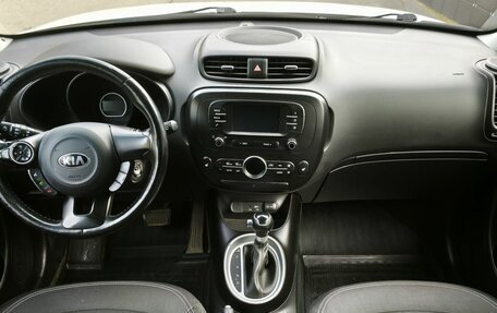 KIA Soul II рестайлинг, 2017 год, 1 300 000 рублей, 17 фотография