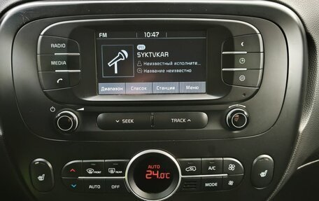 KIA Soul II рестайлинг, 2017 год, 1 300 000 рублей, 18 фотография