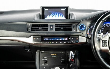 Lexus CT I рестайлинг, 2013 год, 1 350 000 рублей, 11 фотография