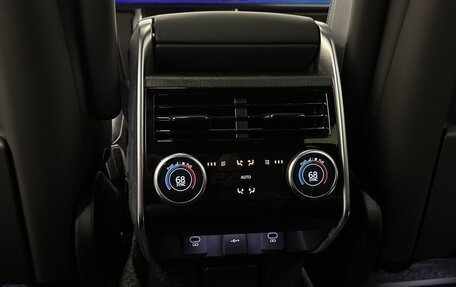 Land Rover Range Rover IV рестайлинг, 2025 год, 15 330 000 рублей, 19 фотография