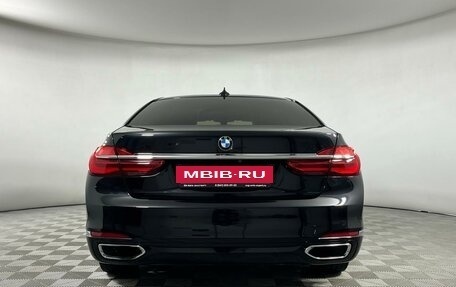 BMW 7 серия, 2017 год, 3 199 000 рублей, 5 фотография