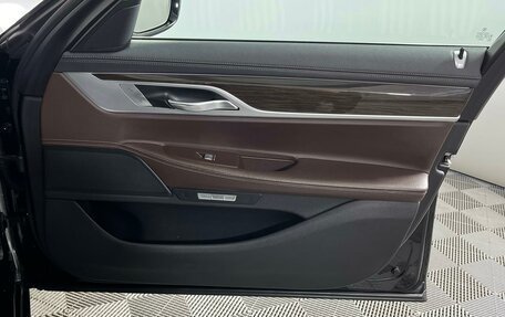 BMW 7 серия, 2017 год, 3 199 000 рублей, 33 фотография