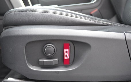 Land Rover Discovery Sport I рестайлинг, 2015 год, 1 690 000 рублей, 26 фотография