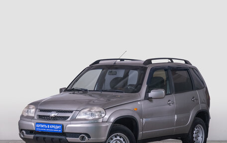 Chevrolet Niva I рестайлинг, 2010 год, 589 000 рублей, 2 фотография
