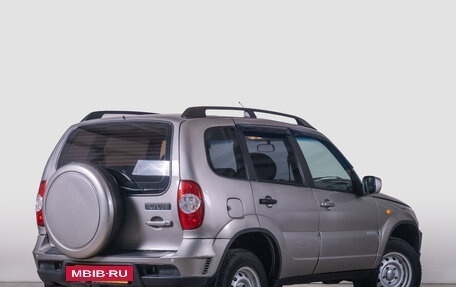 Chevrolet Niva I рестайлинг, 2010 год, 589 000 рублей, 7 фотография