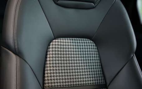 Porsche Cayenne III, 2024 год, 18 900 000 рублей, 11 фотография