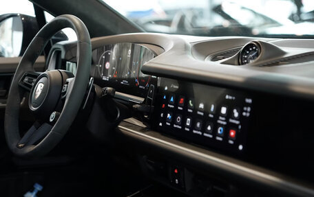 Porsche Cayenne III, 2024 год, 18 900 000 рублей, 19 фотография