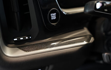 Porsche Cayenne III, 2024 год, 18 900 000 рублей, 26 фотография