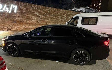 KIA K5, 2021 год, 2 600 000 рублей, 2 фотография