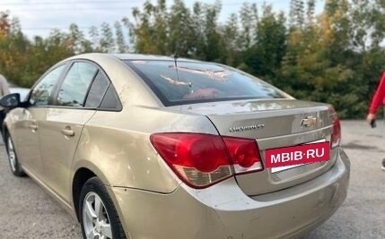 Chevrolet Cruze II, 2009 год, 425 000 рублей, 4 фотография