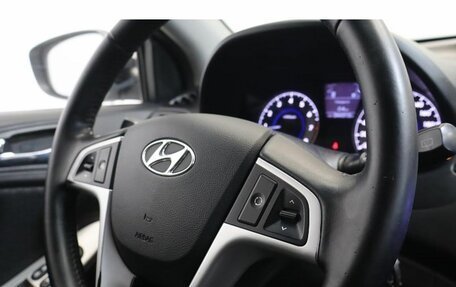 Hyundai Solaris II рестайлинг, 2011 год, 539 000 рублей, 8 фотография