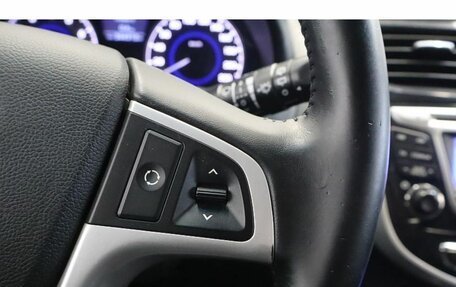 Hyundai Solaris II рестайлинг, 2011 год, 539 000 рублей, 10 фотография