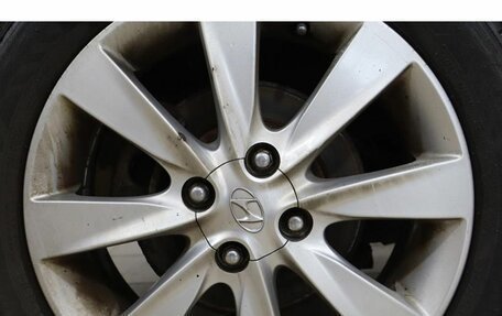 Hyundai Solaris II рестайлинг, 2011 год, 539 000 рублей, 18 фотография