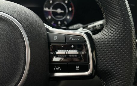 KIA Carnival, 2021 год, 3 950 000 рублей, 19 фотография