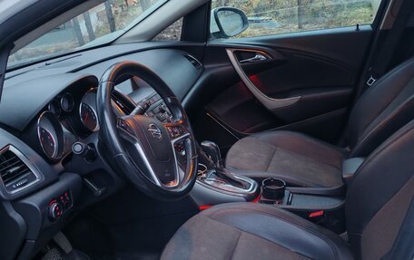 Opel Astra J, 2011 год, 650 000 рублей, 7 фотография