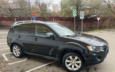 Mitsubishi Outlander III рестайлинг 3, 2010 год, 1 130 000 рублей, 3 фотография
