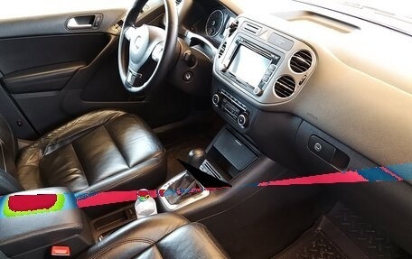 Volkswagen Tiguan I, 2011 год, 950 000 рублей, 5 фотография