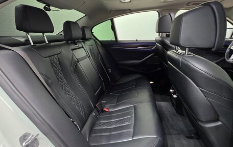 BMW 5 серия, 2022 год, 3 800 000 рублей, 13 фотография