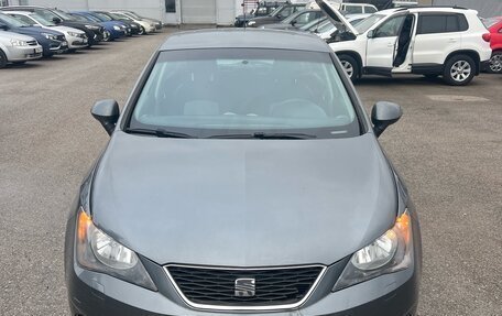 SEAT Ibiza IV рестайлинг 2, 2013 год, 760 000 рублей, 3 фотография