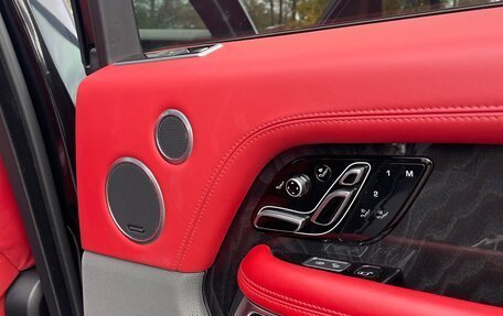 Land Rover Range Rover IV рестайлинг, 2018 год, 8 800 000 рублей, 14 фотография