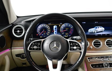 Mercedes-Benz E-Класс, 2018 год, 3 150 000 рублей, 12 фотография