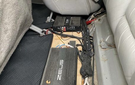 Chevrolet Tahoe II, 1999 год, 1 000 000 рублей, 13 фотография