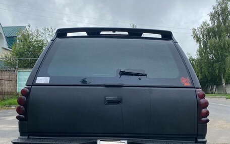 Chevrolet Tahoe II, 1999 год, 1 000 000 рублей, 15 фотография