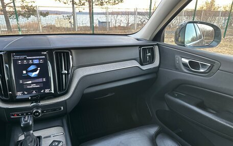 Volvo XC60 II, 2019 год, 2 690 000 рублей, 9 фотография