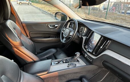 Volvo XC60 II, 2019 год, 2 690 000 рублей, 12 фотография