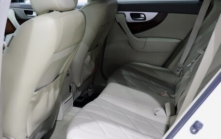 Infiniti FX II, 2011 год, 1 590 000 рублей, 18 фотография