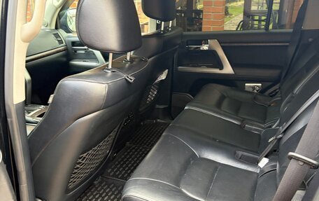 Toyota Land Cruiser 200, 2014 год, 4 890 000 рублей, 10 фотография