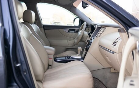 Infiniti FX II, 2008 год, 1 800 000 рублей, 25 фотография