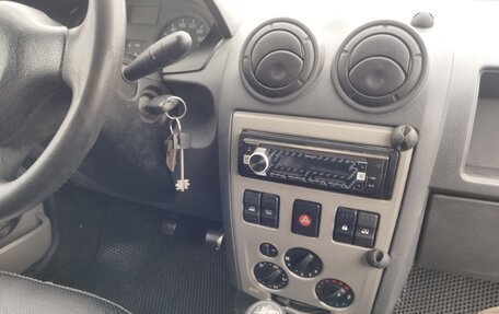 Renault Logan I, 2007 год, 250 000 рублей, 1 фотография