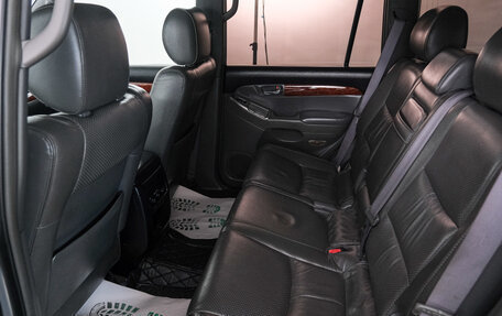 Toyota Land Cruiser Prado 120 рестайлинг, 2005 год, 1 969 000 рублей, 21 фотография