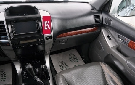 Toyota Land Cruiser Prado 120 рестайлинг, 2005 год, 1 969 000 рублей, 12 фотография