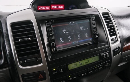 Toyota Land Cruiser Prado 120 рестайлинг, 2005 год, 1 969 000 рублей, 16 фотография