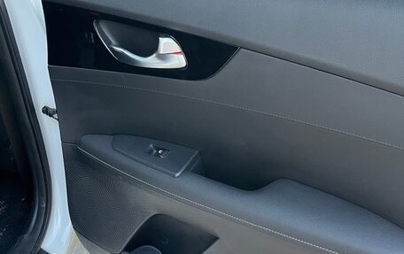 KIA Cerato IV, 2021 год, 2 000 000 рублей, 7 фотография