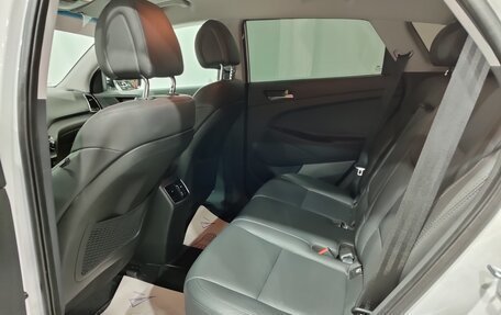 Hyundai Tucson III, 2017 год, 2 500 000 рублей, 18 фотография