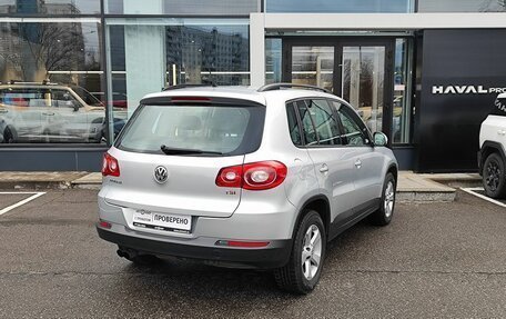 Volkswagen Tiguan I, 2010 год, 945 000 рублей, 5 фотография