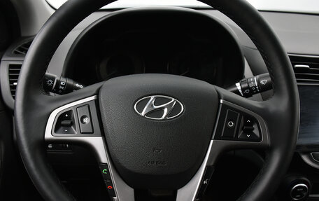 Hyundai Solaris II рестайлинг, 2016 год, 999 000 рублей, 14 фотография