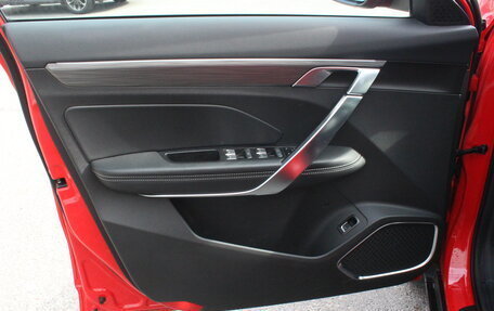 Geely Atlas, 2021 год, 1 990 000 рублей, 9 фотография