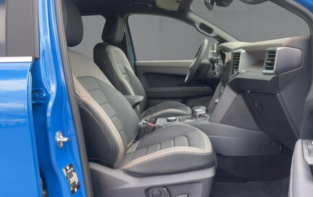 Volkswagen Amarok, 2024 год, 8 700 000 рублей, 9 фотография