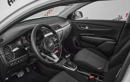 KIA Rio IV, 2018 год, 1 100 000 рублей, 12 фотография