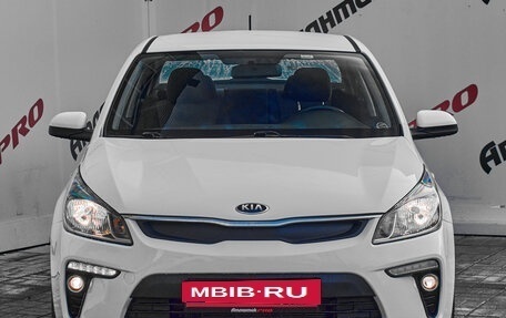 KIA Rio IV, 2018 год, 1 100 000 рублей, 5 фотография
