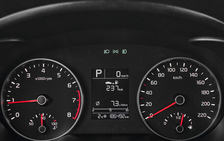 KIA Rio IV, 2018 год, 1 100 000 рублей, 16 фотография