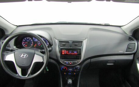 Hyundai Solaris II рестайлинг, 2015 год, 880 000 рублей, 14 фотография