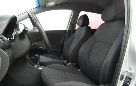 Hyundai Solaris II рестайлинг, 2015 год, 880 000 рублей, 11 фотография