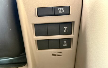 Toyota Land Cruiser, 2022 год, 9 300 000 рублей, 24 фотография