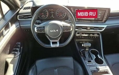 KIA K5, 2022 год, 2 170 000 рублей, 8 фотография