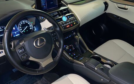 Lexus NX I, 2020 год, 4 600 000 рублей, 7 фотография